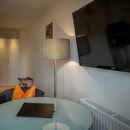 Moderne Apartments Im Herzen Der Stadt Mit Empore In Theaternaehe 
