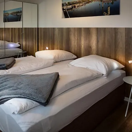 Moderne Apartments Im Herzen Der Stadt Mit Empore In Theaternaehe 
