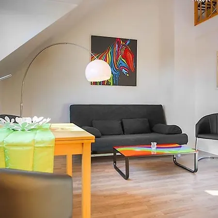 Apartment Moderne Apartments Im Herzen Der Stadt Mit Empore In Theaternaehe 